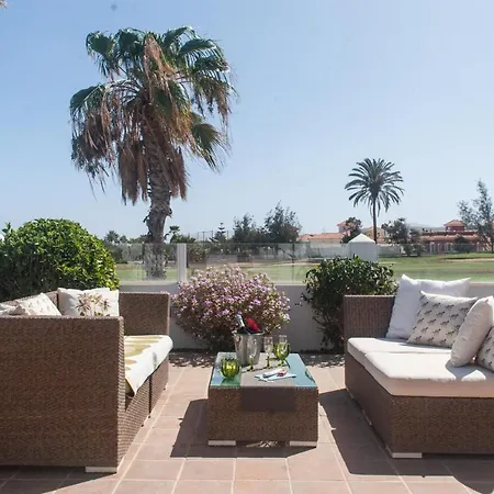 La Estancia Golf - 3 Bedrooms, Aircon, Private Pool, Wifi *