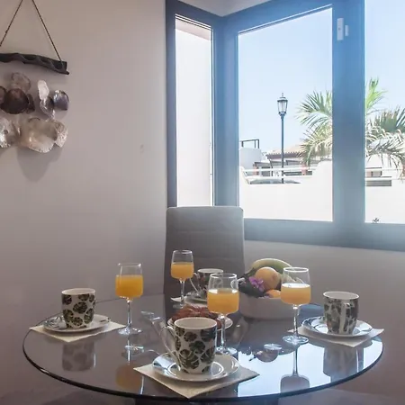 La Estancia Golf - 3 Bedrooms, Aircon, Private Pool, Wifi