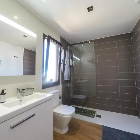 La Estancia Golf - 3 Bedrooms, Aircon, Private Pool, Wifi