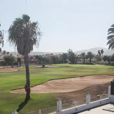 Villa La Estancia Golf - 3 Bedrooms, Aircon, Private Pool, Wifi *